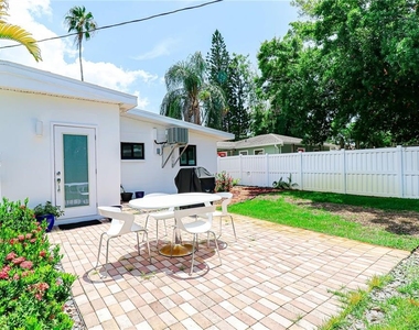 2809 46th Street S - Photo Thumbnail 35