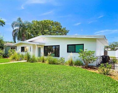 2809 46th Street S - Photo Thumbnail 2