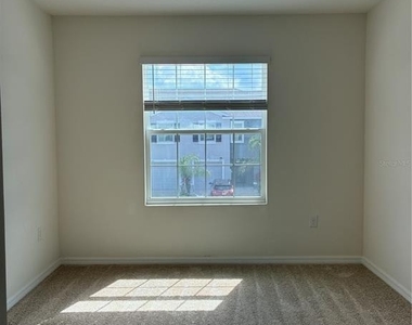 2913 Beluga Bay Drive - Photo Thumbnail 23