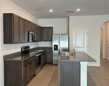 2913 Beluga Bay Drive - Photo Thumbnail 6