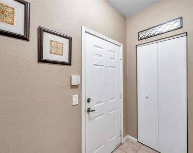 2279 Portofino Place - Photo Thumbnail 13