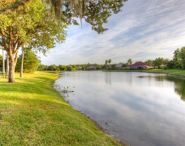 10245 Devonshire Lake Drive - Photo Thumbnail 35