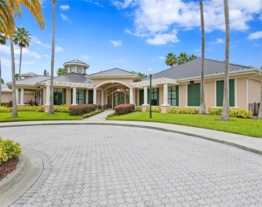 10245 Devonshire Lake Drive - Photo Thumbnail 24