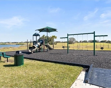 6212 Botticella Boulevard - Photo Thumbnail 9