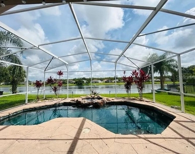 2415 Raven Croft Court - Photo Thumbnail 36