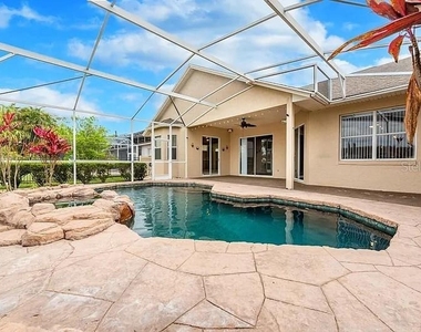 2415 Raven Croft Court - Photo Thumbnail 33