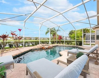 2415 Raven Croft Court - Photo Thumbnail 34