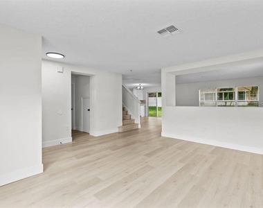 1537 Morning Star Drive - Photo Thumbnail 13