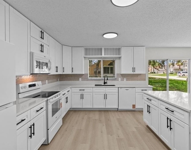 1537 Morning Star Drive - Photo Thumbnail 22