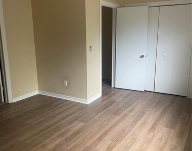 5565 N Cabot Drive - Photo Thumbnail 10