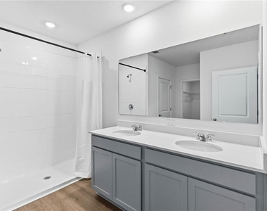1041 Champion Ridge Drive - Photo Thumbnail 14