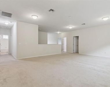660 Fanning Drive - Photo Thumbnail 16