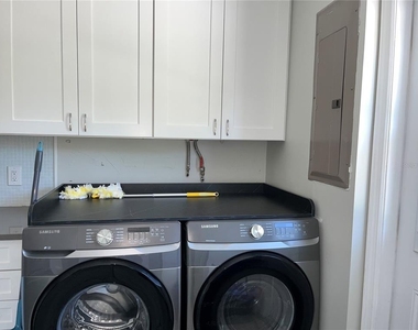125 Se 6th Avenue - Photo Thumbnail 6