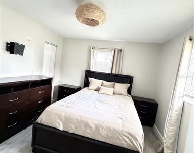 125 Se 6th Avenue - Photo Thumbnail 4