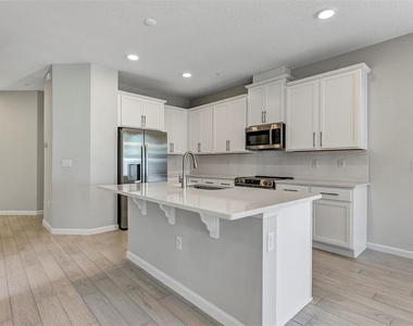 518 Lady Palm Street - Photo Thumbnail 13