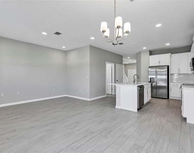 518 Lady Palm Street - Photo Thumbnail 7