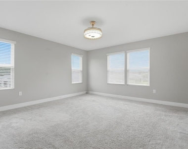 31707 Broadwater Avenue - Photo Thumbnail 23