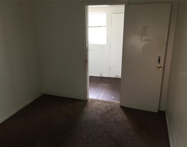 1489 Grothe Street - Photo Thumbnail 8
