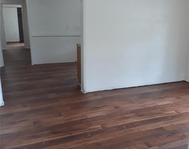 403 Walnut Street - Photo Thumbnail 11