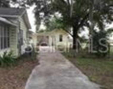 403 Walnut Street - Photo Thumbnail 2
