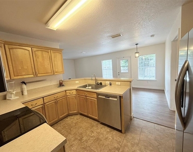 5722 Sw 85th Street - Photo Thumbnail 13