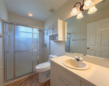 5001 Nw 31st Street - Photo Thumbnail 12