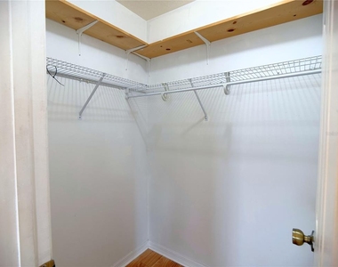 5001 Nw 31st Street - Photo Thumbnail 11
