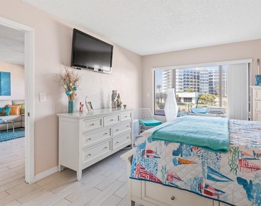 3600 S Ocean Shore Boulevard - Photo Thumbnail 23