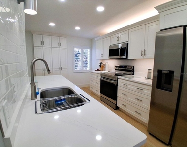 19 Whispering Sands Drive - Photo Thumbnail 16