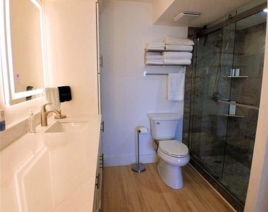 19 Whispering Sands Drive - Photo Thumbnail 27