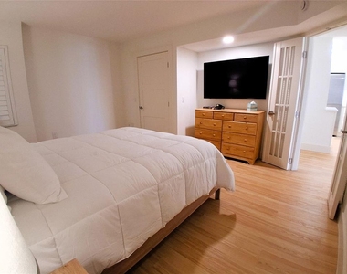 19 Whispering Sands Drive - Photo Thumbnail 30