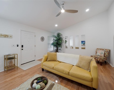 643 Mobile Road - Photo Thumbnail 4