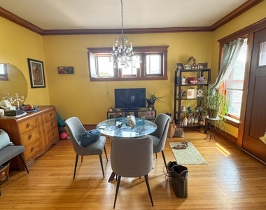7658 North Sheridan Road - Photo Thumbnail 6