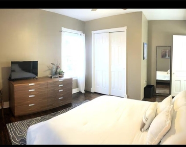 117 Madison Street - Photo Thumbnail 4