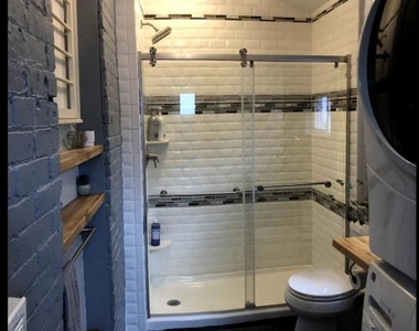 117 Madison Street - Photo Thumbnail 5