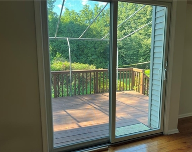 896 Briarstone Road - Photo Thumbnail 15