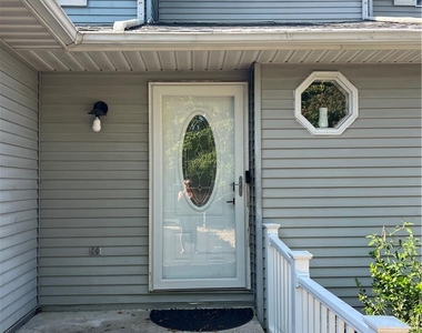 896 Briarstone Road - Photo Thumbnail 1