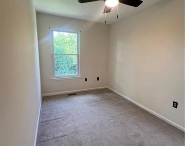 896 Briarstone Road - Photo Thumbnail 24