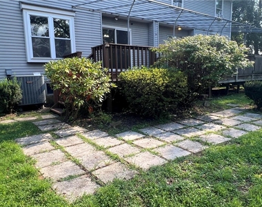 896 Briarstone Road - Photo Thumbnail 17