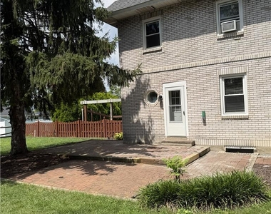 1909 7th Street - Photo Thumbnail 14