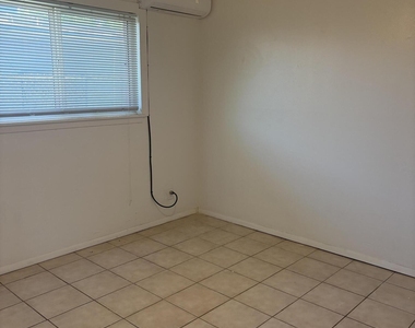 8944 Norton Street - Photo Thumbnail 3