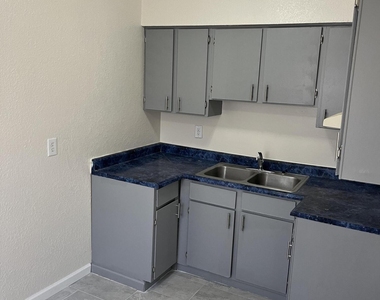 8953 Herbert Street - Photo Thumbnail 3