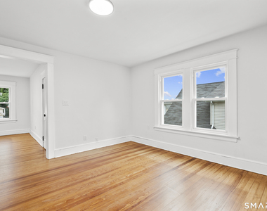 37 Gridley Street - Photo Thumbnail 3