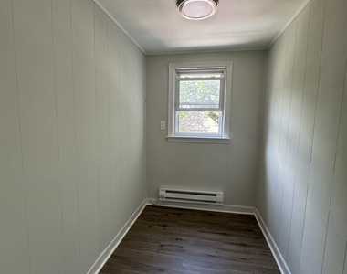 35 Goodyear Street - Photo Thumbnail 5