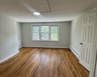 35 Goodyear Street - Photo Thumbnail 1