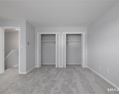 565 Clark Avenue - Photo Thumbnail 15