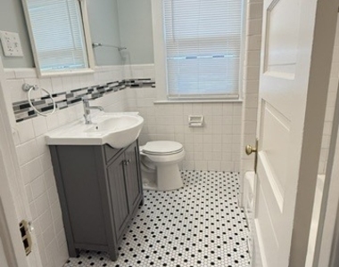 264 Broad Street - Photo Thumbnail 23