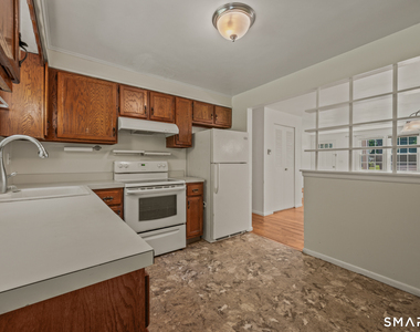 414 Robin Court - Photo Thumbnail 4