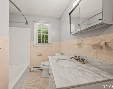 414 Robin Court - Photo Thumbnail 14