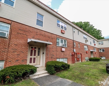 96 Belair Drive - Photo Thumbnail 14